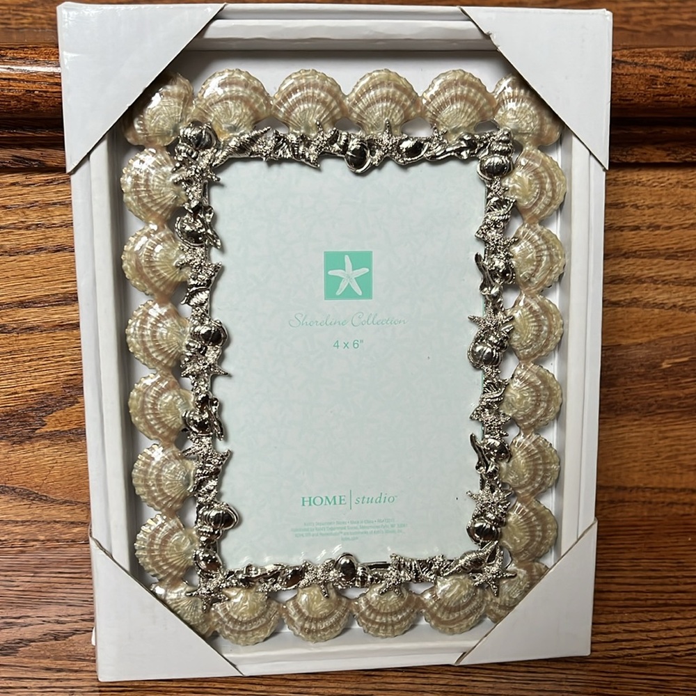 Home Studio Shoreline Collection 4x6 Seashell Picture Frame
